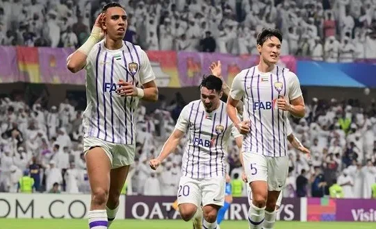 مباراة العين وخورفكان في الجولة 14 من الدوري الإماراتي للمحترفين